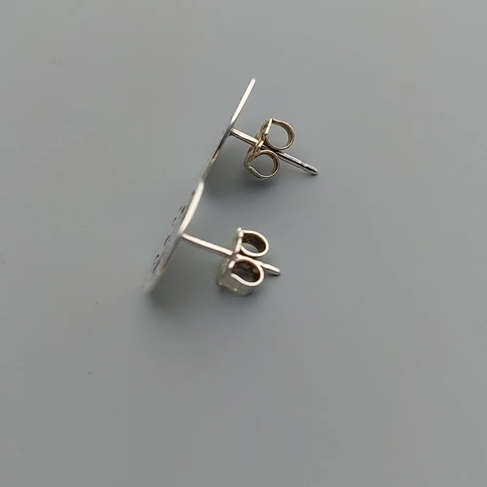 𝅺STARFISH sterling silver stud earrings - Picture 3 of 4